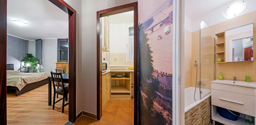 Free Parking, Ac, Wifi Apartment In The Center Budapeşte Dış mekan fotoğraf